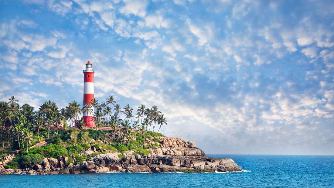 kovalam-light-house-beach